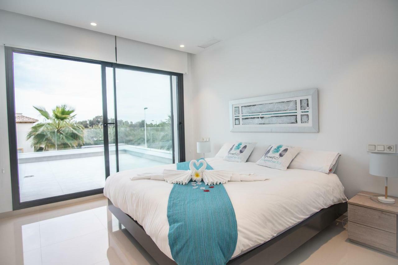 Villa Deluxe La Marina Beach Alicante Exteriör bild