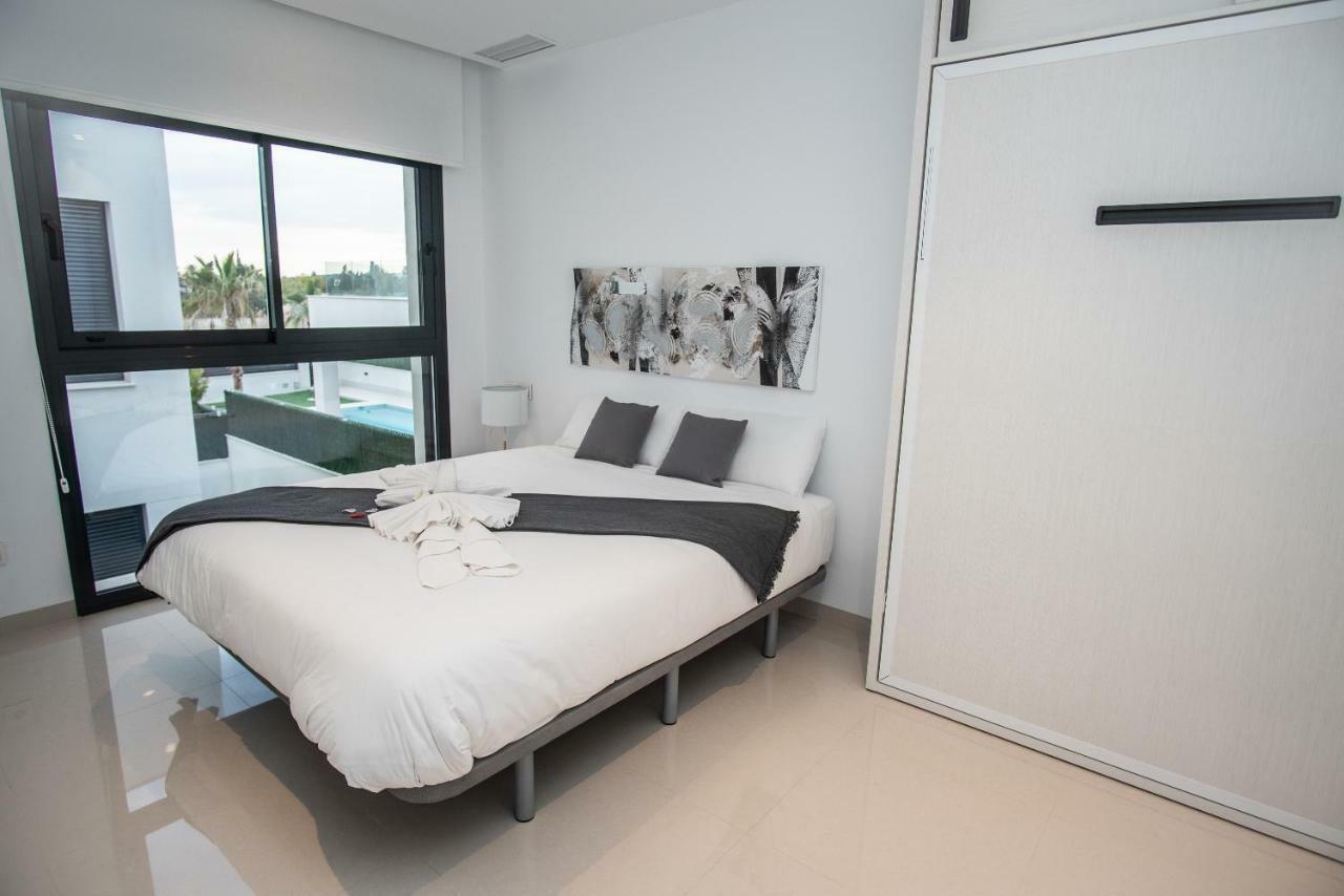 Villa Deluxe La Marina Beach Alicante Exteriör bild